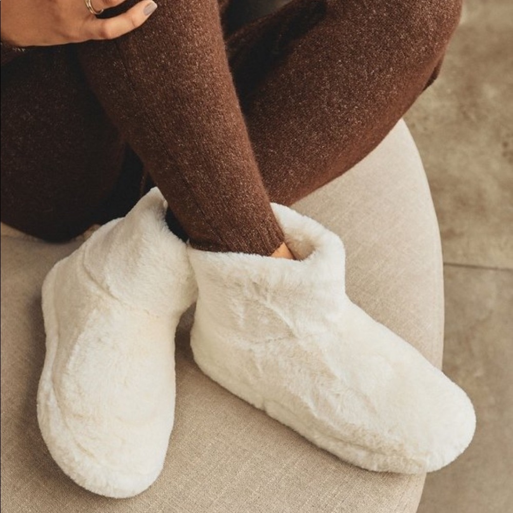 Paris Faux Fur Fuzzy Boots Slippers